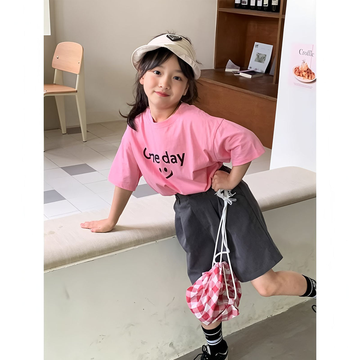 Girls' Loose Fit Short Sleeve T-Shirt – Casual Everyday Top for Kids