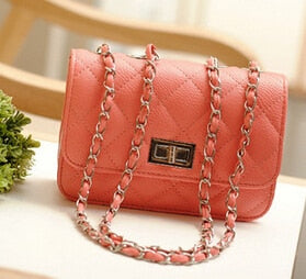 Diamond Quilted Chain Shoulder Bag