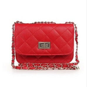 Diamond Quilted Chain Shoulder Bag