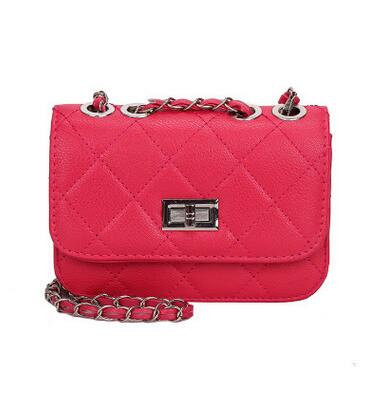 Diamond Quilted Chain Shoulder Bag