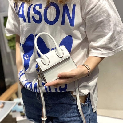 Mini Croc Pattern Chain Shoulder Bag