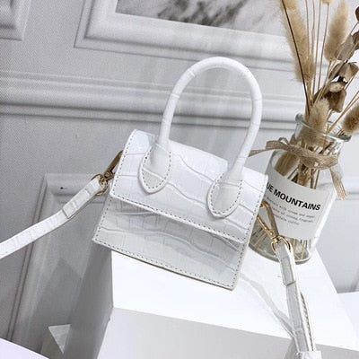 Mini Croc Pattern Chain Shoulder Bag