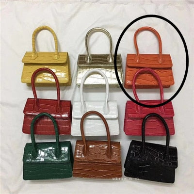 Mini Croc Pattern Chain Shoulder Bag