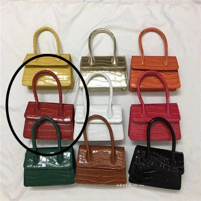 Mini Croc Pattern Chain Shoulder Bag