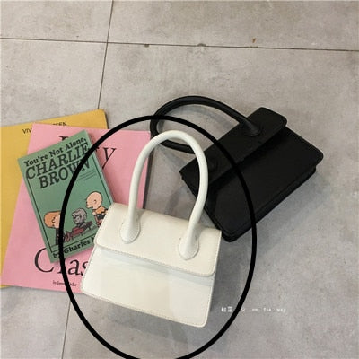 Mini Croc Pattern Chain Shoulder Bag